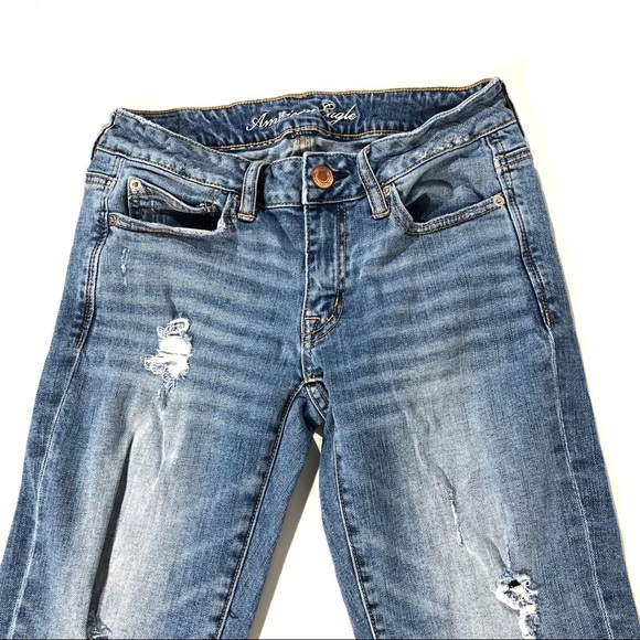 AEO Low Rise Stretch Distressed Boy Fit Crop Jeans - Picture 3 of 8